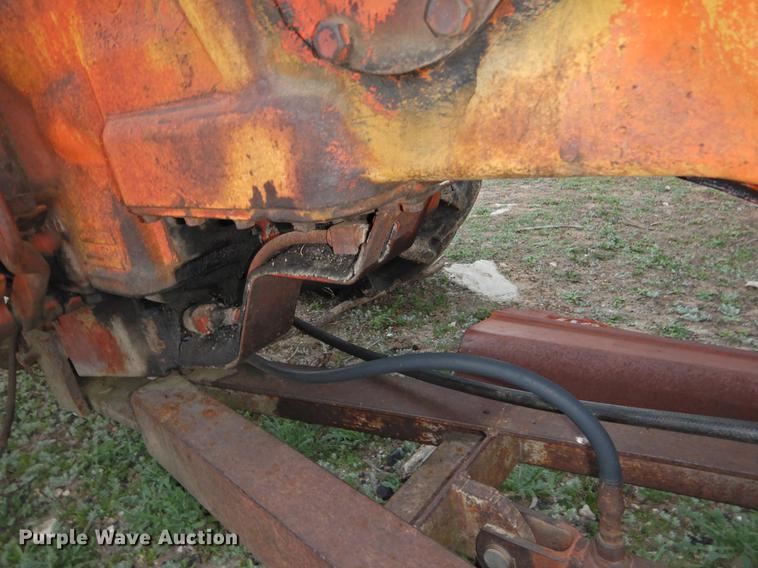 image for item DF2541 Allis Chalmers D17 tractor