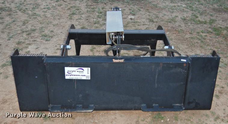 image for item DF2544 Tomahawk skid steer grapple bucket