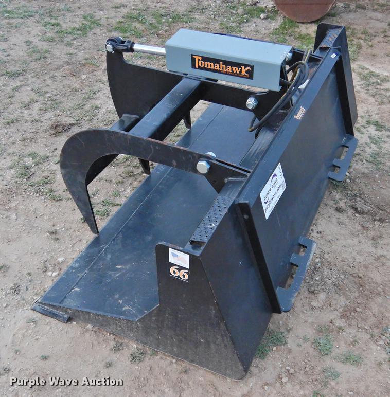 image for item DF2544 Tomahawk skid steer grapple bucket