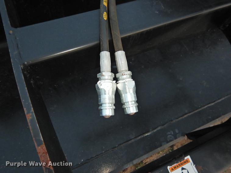 image for item DF2544 Tomahawk skid steer grapple bucket