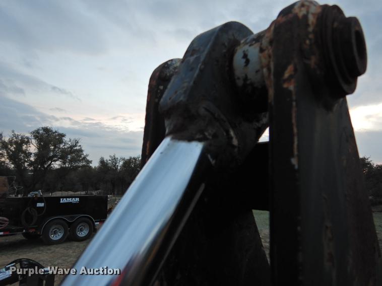 image for item DF2545 Skid steer backhoe attachment