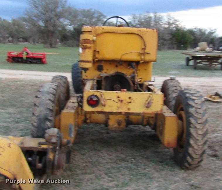 image for item DF2546 Allis Chalmers DD motor grader