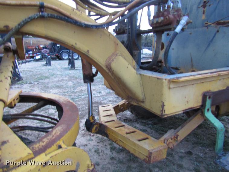 image for item DF2546 Allis Chalmers DD motor grader