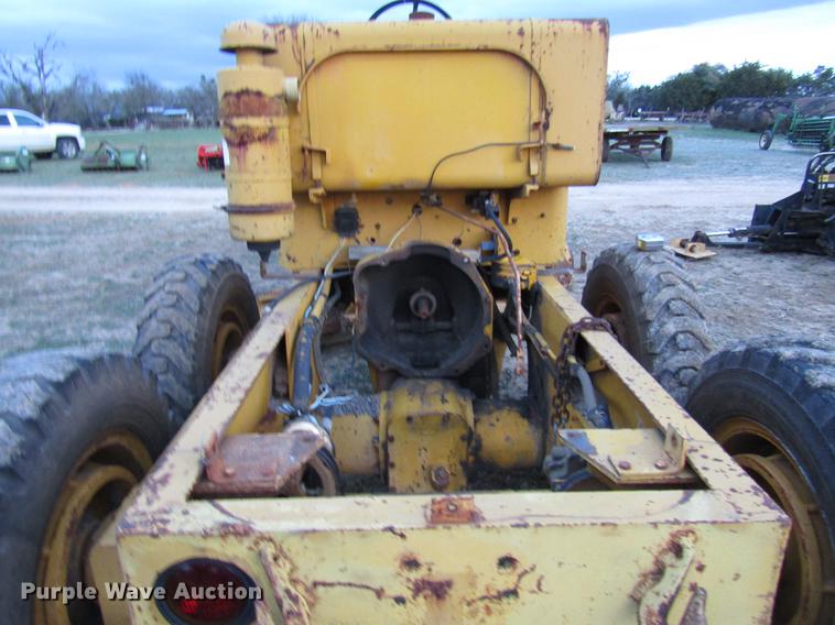 image for item DF2546 Allis Chalmers DD motor grader