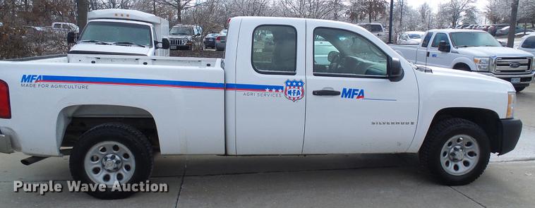 image for item DF7107 2008 Chevrolet Silverado 1500 Ext. Cab pickup truck