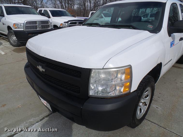 image for item DF7107 2008 Chevrolet Silverado 1500 Ext. Cab pickup truck