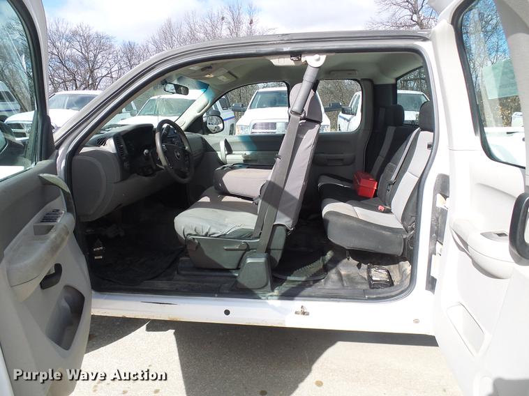image for item DF7107 2008 Chevrolet Silverado 1500 Ext. Cab pickup truck