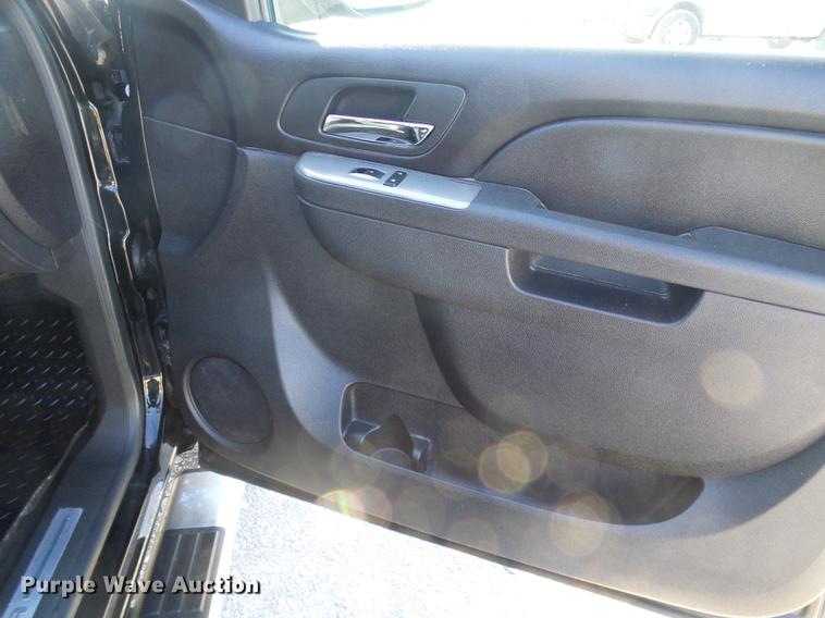 image for item DF7130 2012 GMC Sierra 1500 Crew Cab pickup truck