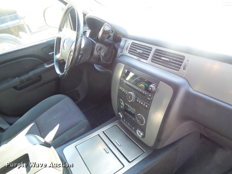 image for item DF7130 2012 GMC Sierra 1500 Crew Cab pickup truck