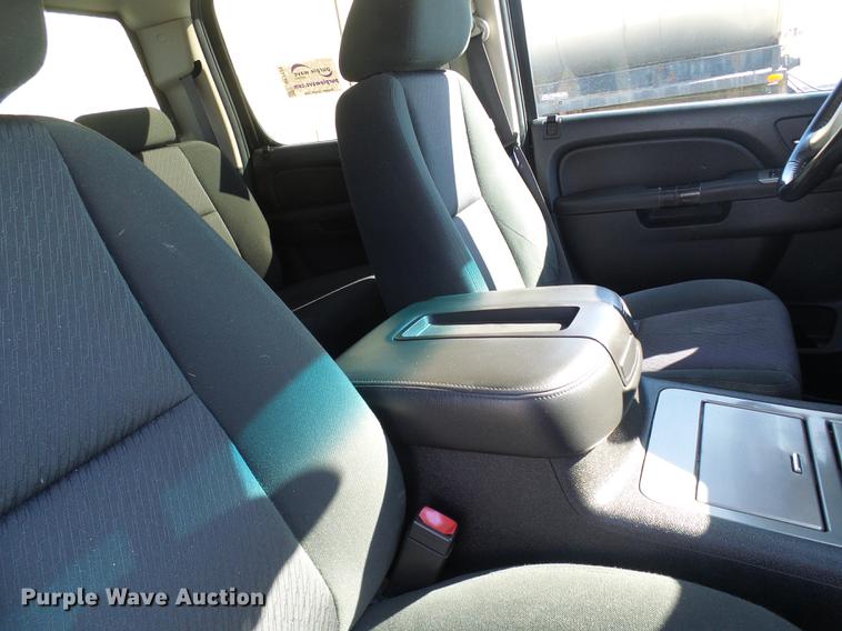 image for item DF7130 2012 GMC Sierra 1500 Crew Cab pickup truck