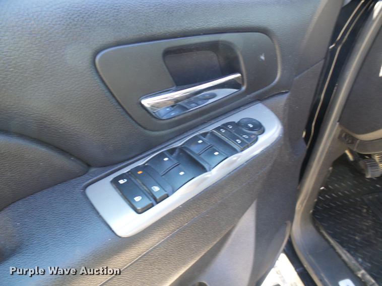 image for item DF7130 2012 GMC Sierra 1500 Crew Cab pickup truck