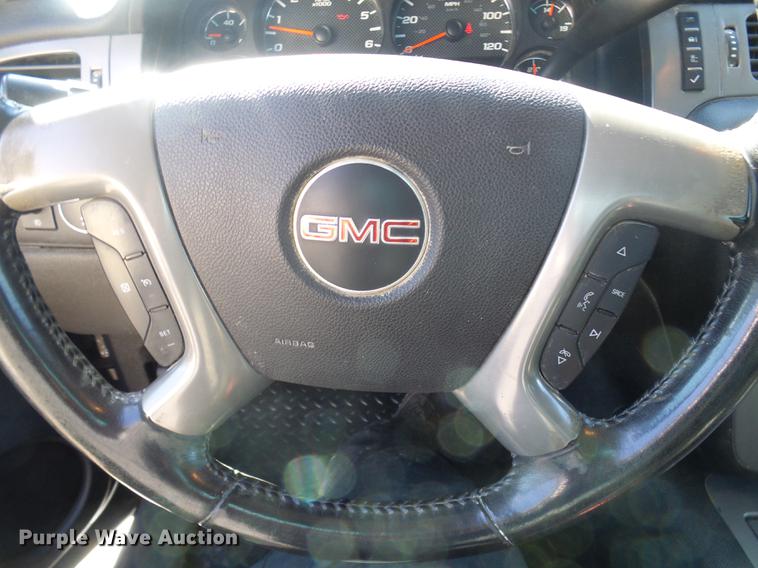 image for item DF7130 2012 GMC Sierra 1500 Crew Cab pickup truck