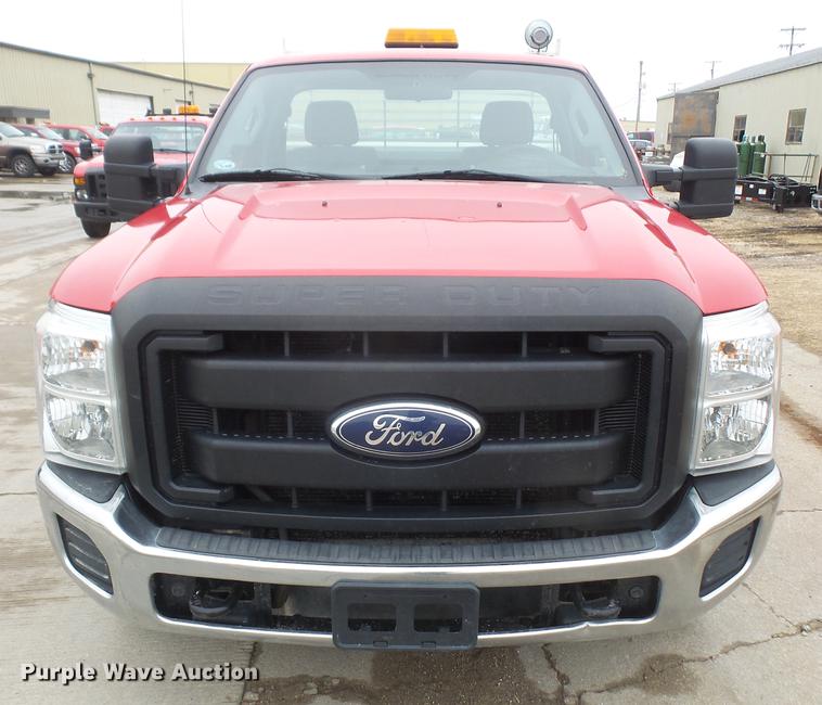 image for item DF7666 2011 Ford F250 Super Duty pickup truck