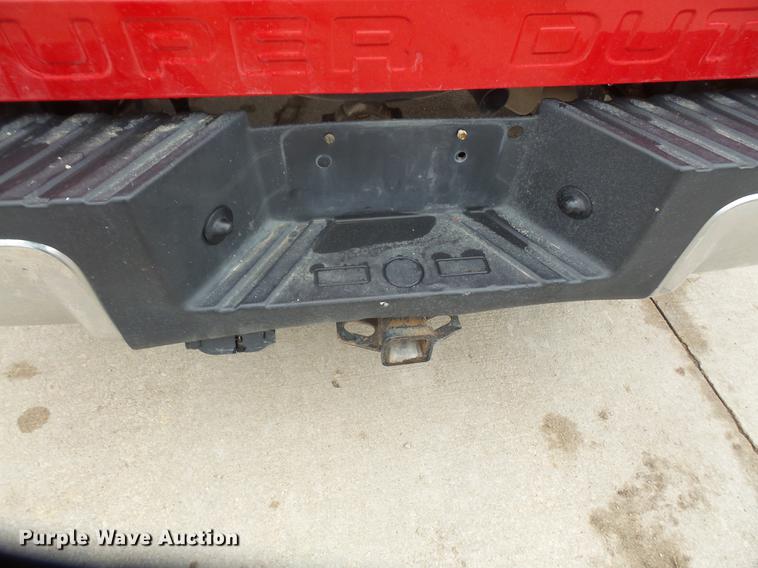 image for item DF7666 2011 Ford F250 Super Duty pickup truck