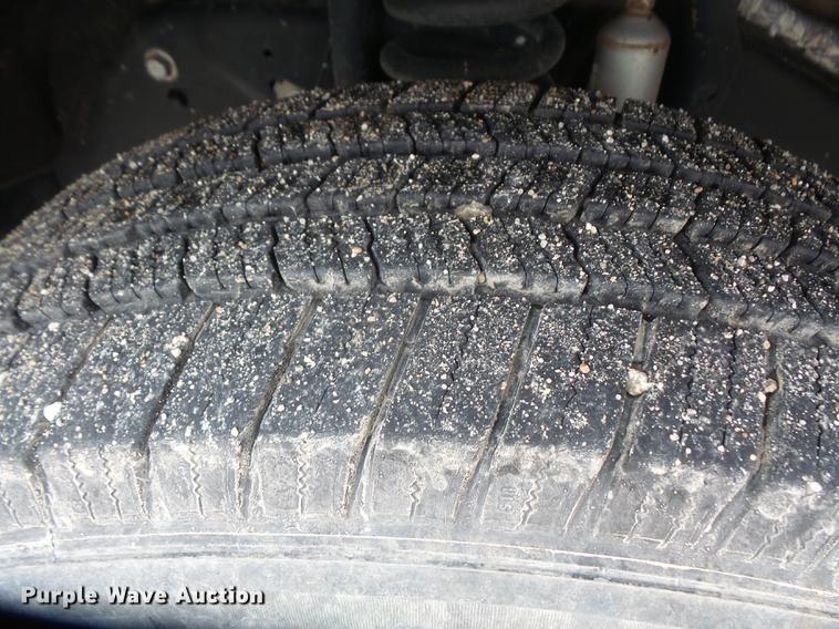 image for item DF7666 2011 Ford F250 Super Duty pickup truck