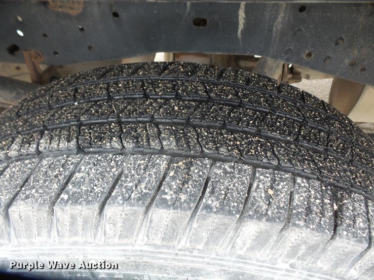 image for item DF7666 2011 Ford F250 Super Duty pickup truck