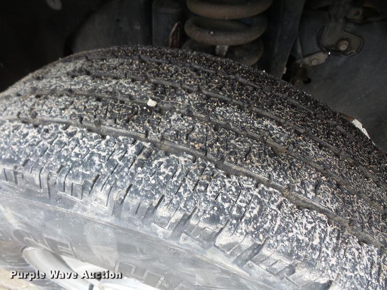 image for item DF7668 2011 Ford F250 Super Duty pickup truck