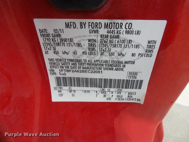 image for item DF7668 2011 Ford F250 Super Duty pickup truck