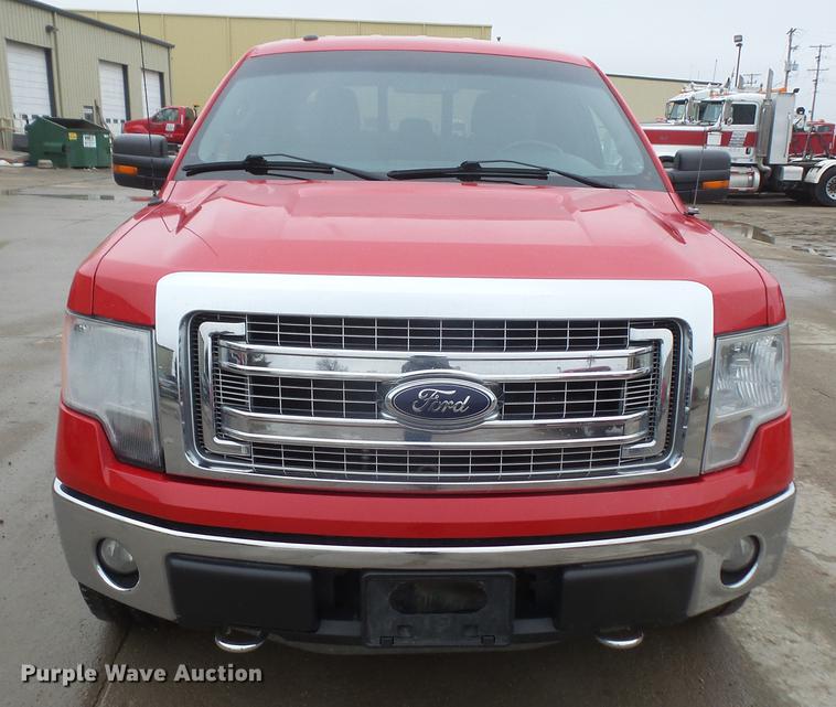 image for item DF7670 2014 Ford F150 Super Crew pickup truck