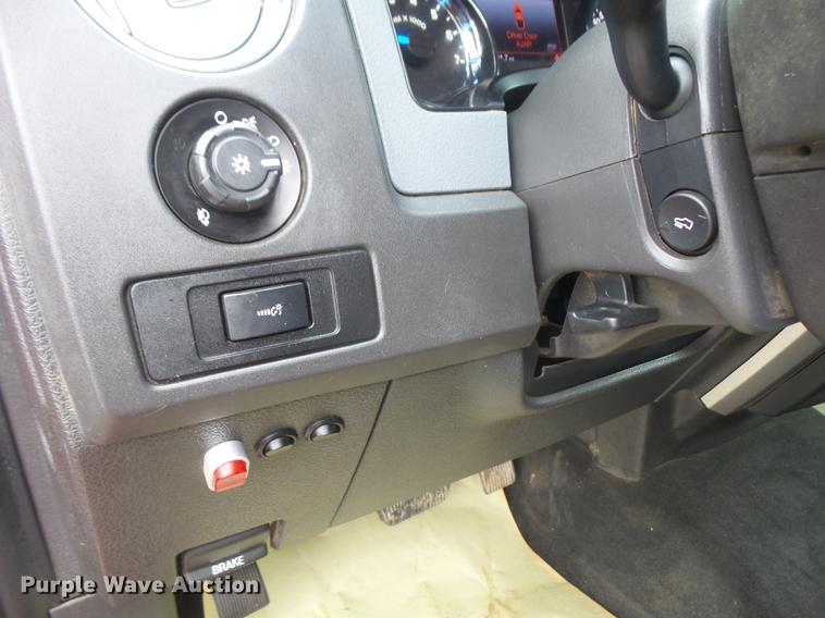 image for item DF7670 2014 Ford F150 Super Crew pickup truck