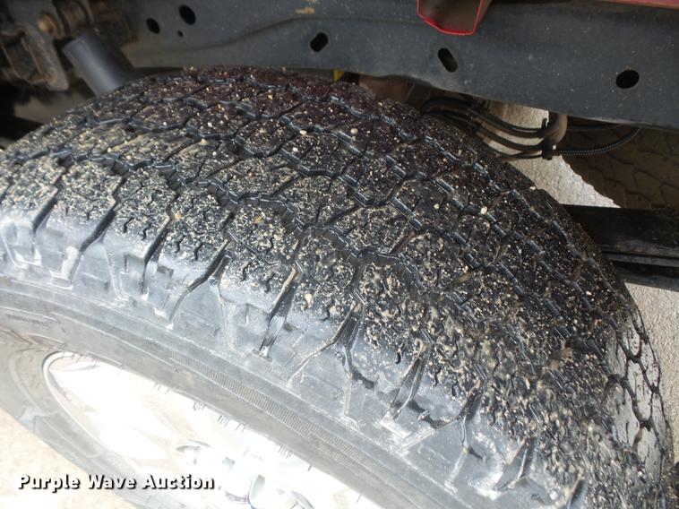 image for item DF7670 2014 Ford F150 Super Crew pickup truck