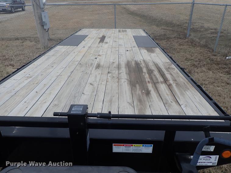 image for item DF8761 2015 PJ Trailers F8202 utility trailer