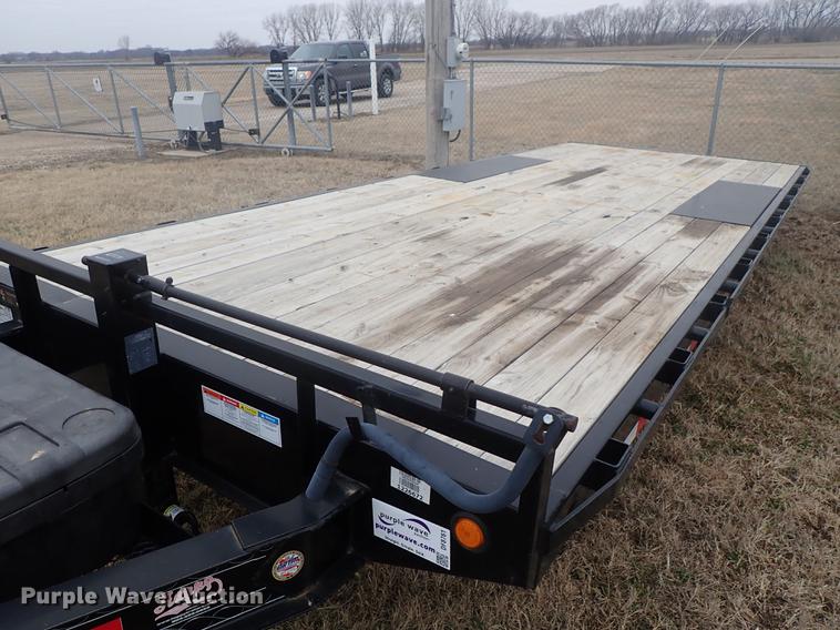 image for item DF8761 2015 PJ Trailers F8202 utility trailer