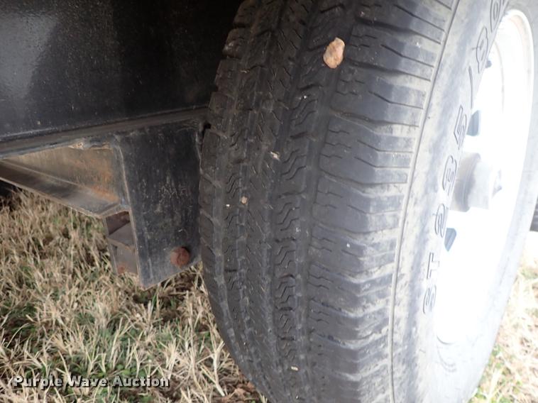 image for item DF8761 2015 PJ Trailers F8202 utility trailer