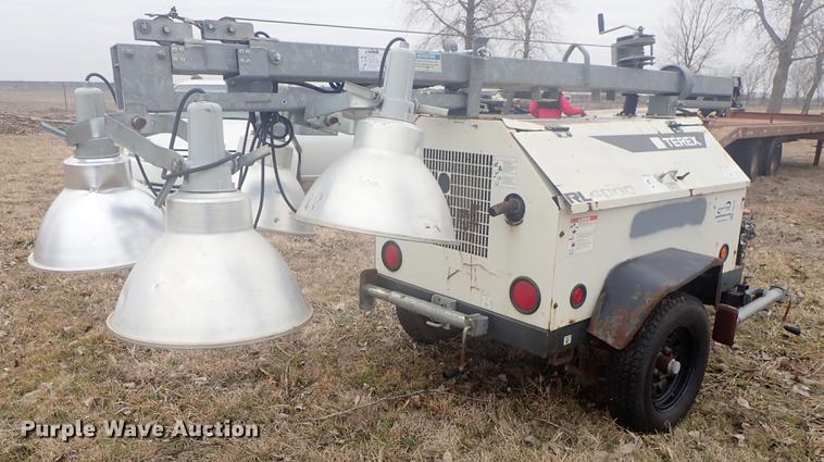 image for item DF8762 Terex RL4000 light plant