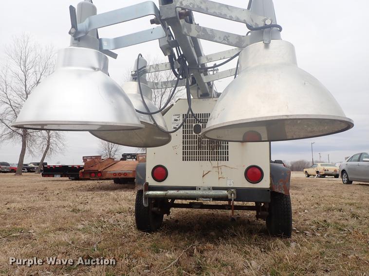 image for item DF8762 Terex RL4000 light plant