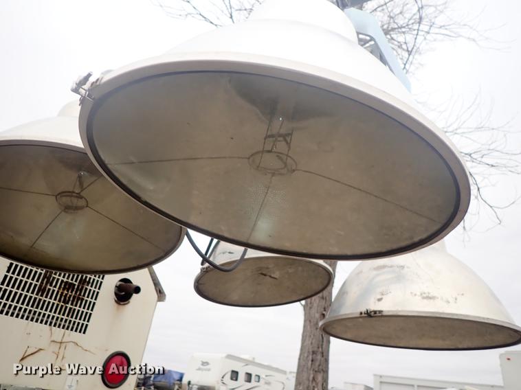 image for item DF8762 Terex RL4000 light plant