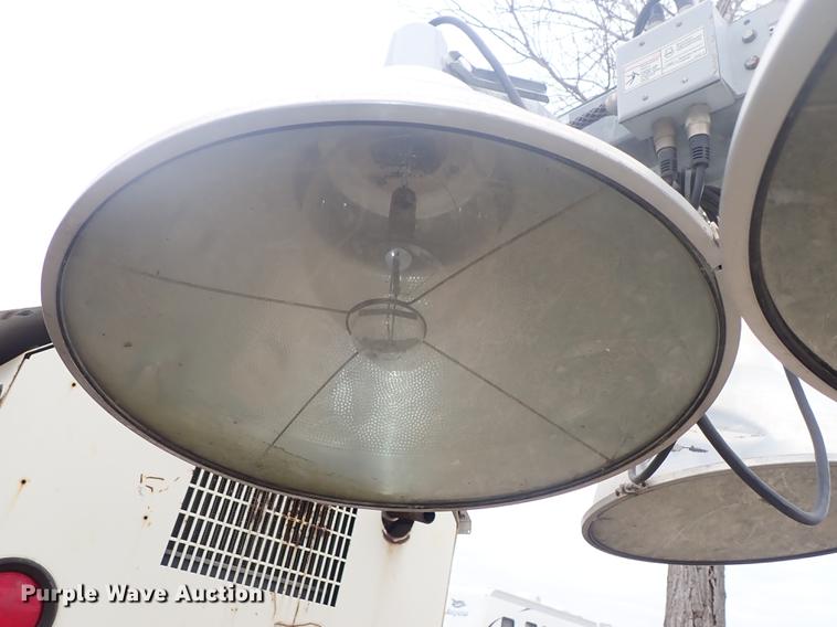 image for item DF8762 Terex RL4000 light plant
