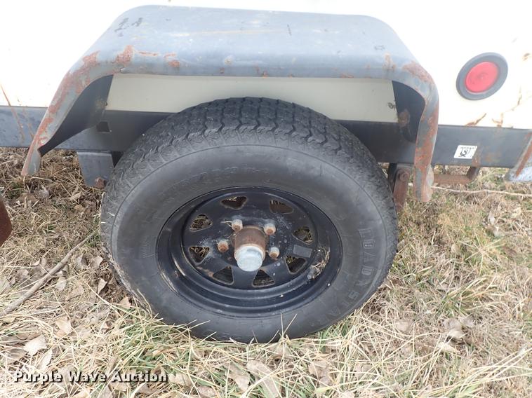 image for item DF8762 Terex RL4000 light plant