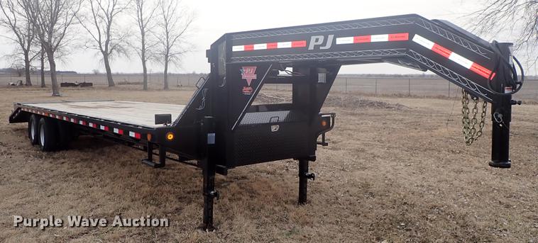 image for item DF8763 2017 PJ FD322 equipment trailer