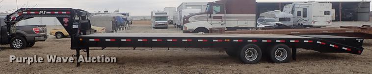 image for item DF8763 2017 PJ FD322 equipment trailer