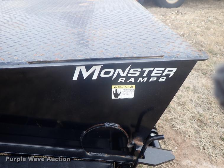 image for item DF8763 2017 PJ FD322 equipment trailer