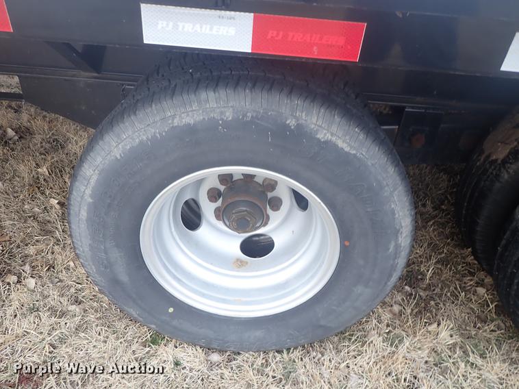 image for item DF8763 2017 PJ FD322 equipment trailer