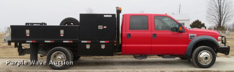 image for item DG3888 2008 Ford F550 Super Duty XL Crew Cab flatbed pickup truck