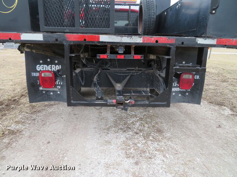 image for item DG3888 2008 Ford F550 Super Duty XL Crew Cab flatbed pickup truck