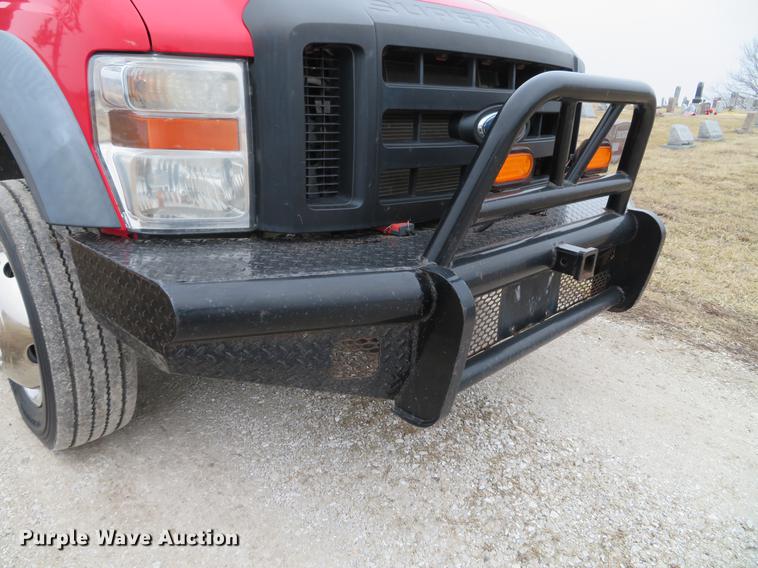 image for item DG3888 2008 Ford F550 Super Duty XL Crew Cab flatbed pickup truck