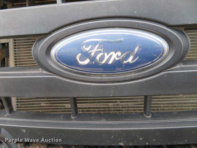 image for item DG3888 2008 Ford F550 Super Duty XL Crew Cab flatbed pickup truck