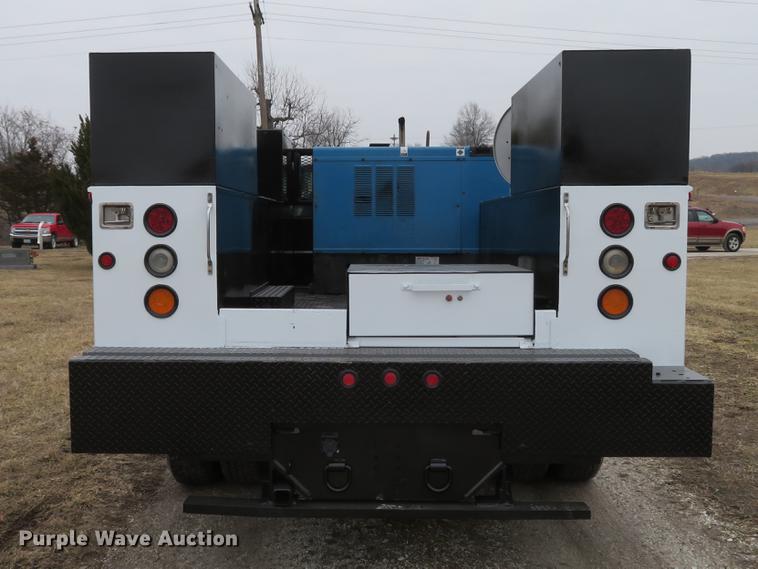 image for item DG3889 2008 Ford F350 Super Duty XL utility bed pickup truck