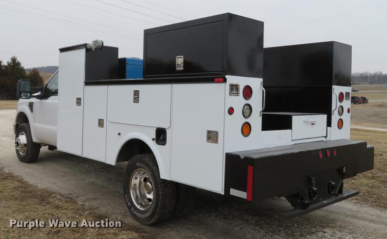 image for item DG3889 2008 Ford F350 Super Duty XL utility bed pickup truck