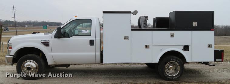 image for item DG3889 2008 Ford F350 Super Duty XL utility bed pickup truck