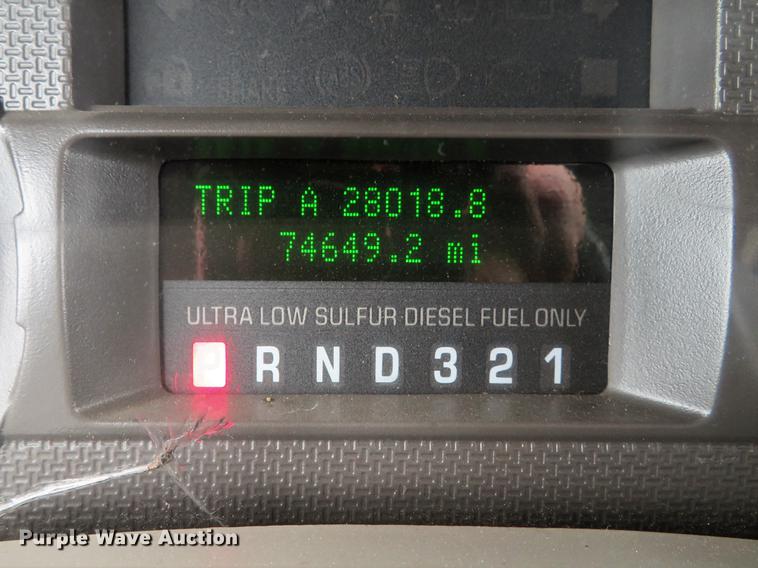 image for item DG3889 2008 Ford F350 Super Duty XL utility bed pickup truck