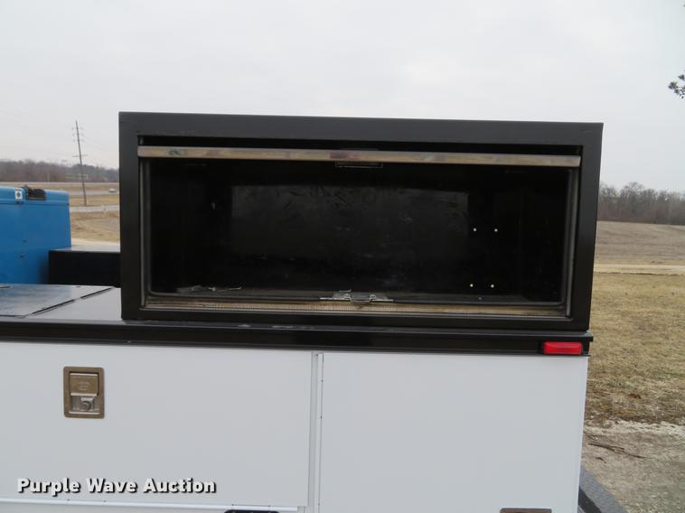 image for item DG3889 2008 Ford F350 Super Duty XL utility bed pickup truck