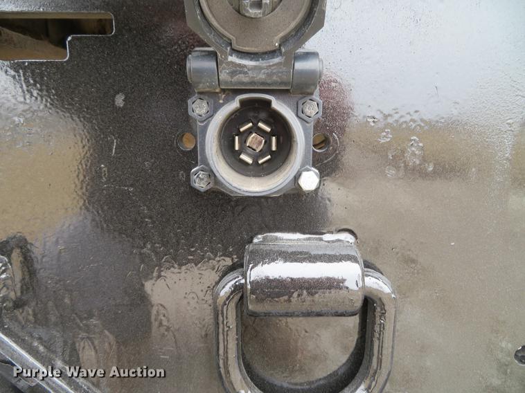 image for item DG3889 2008 Ford F350 Super Duty XL utility bed pickup truck