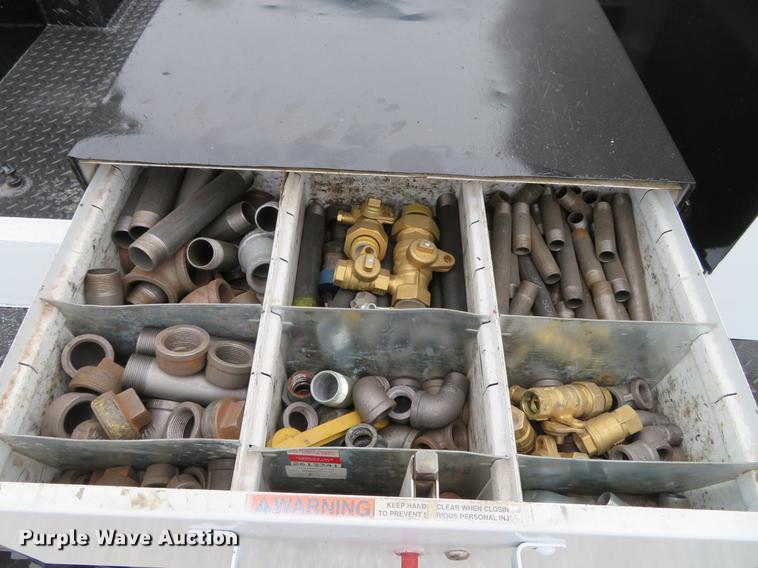 image for item DG3889 2008 Ford F350 Super Duty XL utility bed pickup truck