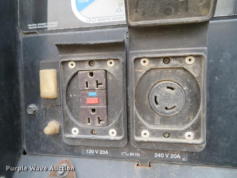 image for item DG3889 2008 Ford F350 Super Duty XL utility bed pickup truck