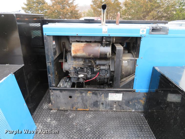 image for item DG3889 2008 Ford F350 Super Duty XL utility bed pickup truck